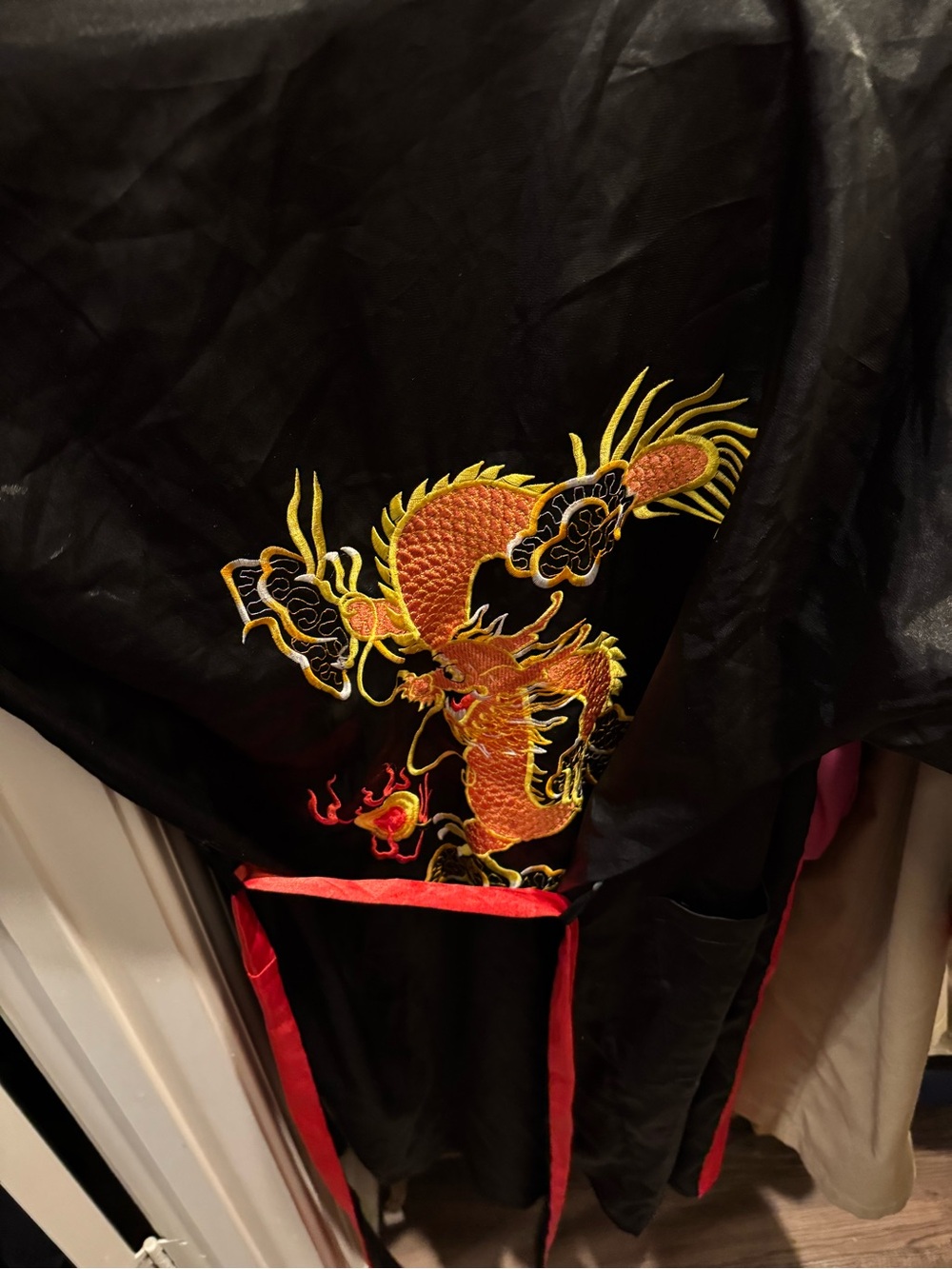Japanese Inspired Embroidered Robe - Picture 2 of 2